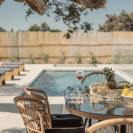 아파트 Ammolofos Luxury & 알리코비치